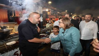 Başkan Şahin, Festival Parkta vatandaşlarla buluştu