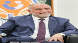 Başkan Sandıkçı: İlçemizde üniversiteyi kazanan öğrencilerimizin tamamına burs desteği sağlıyoruz