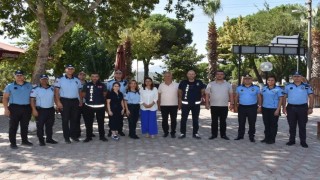 Başkan Zencirciden zabıta personeline kahvaltılı kutlama