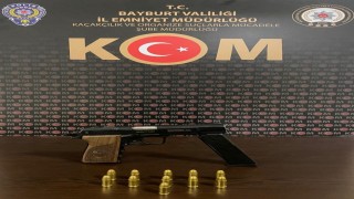 Bayburt polisi kaçakçılığa geçit vermiyor