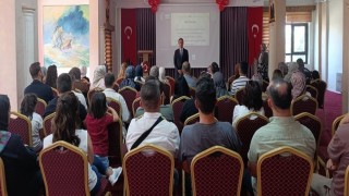 Bayburtta öğretmen bilgilendirme ve eğitim toplantıları başladı