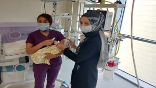 Bebeği araba bagajının üstüne terk edilen anneden 3 yıl sonra gelen itiraf