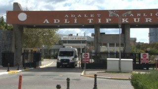 Beyoğlunda uğradığı silahlı saldırı sonucu hayatını kaybeden taksicinin cenazesi Adli Tıp Kurumundan teslim alındı