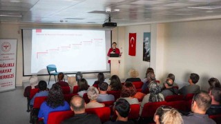 Bilecikte aile hekimlerine cildiye eğitimi