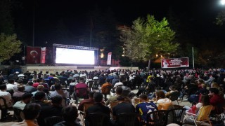 Bilecikte final heyecanı Cumhuriyet Meydanında yaşandı