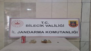 Bilecikte trafiği tehlikeye atan tırda uyuşturucu bulundu