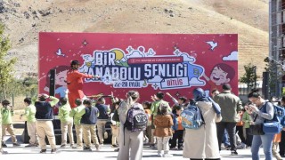 Bir Anadolu Şenliğinin son durağı Bitlis oldu