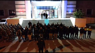 Bitliste uyuşturucu satıcılarına operasyon: 10 kişi tutuklandı