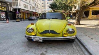 Bıyıklı Vosvos görenlerin dikkatini çekiyor