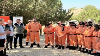 Boluda arama kurtarma derneklerine orman yangını eğitimi verildi