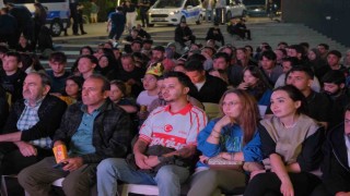 Boluda dev ekranda milli heyecan