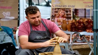 BŞEÜnün stanttı büyük ilgi gördü