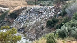 Bu köyde ne ararsan var: Sanayi atığı, kanalizasyon, çöp..