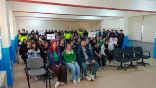 Bulanık İlçe Jandarma Komutanlığından öğrencilere trafik eğitimi