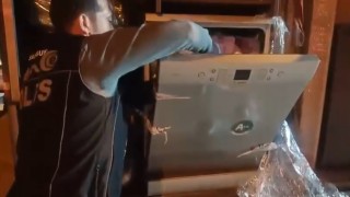 Bulaşık makinesine gizlenen 53 bin adet uyuşturcu hapı narkotik köpeği buldu