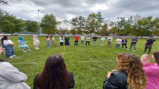 Bulgaristandan gelen gençler Kocaelide eğitim kampında