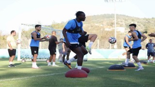 Burhan Eşer: İyi bir ivme yakaladık, taraftarımıza galibiyet armağan etmek istiyoruz