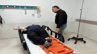 Burhaniyede belediye otobüsü şarampole devridi: 9 yaralı