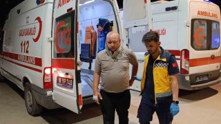 Bursada 2 otomobil kafa kafaya çarpıştı: 4 yaralı