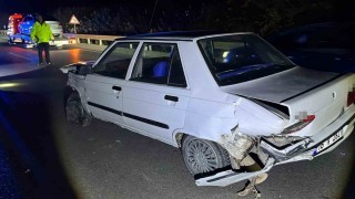 Bursada bariyere çarpan sürücü yaralandı