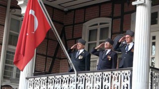 Bursada kurtuluşun 103. yılı coşkusu