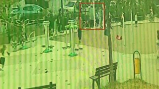 Bursada parkta oynayan çocuğa yorgun mermi isabet etti: 1 gözaltı