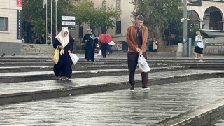 Bursalılar yağmura hazırlıksız yakalandı