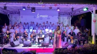 C-majörden Bodrumda anlamlı konser