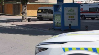 Caddeyi trafiğe kapattıran şüpheli valiz ihbarı asılsız çıktı