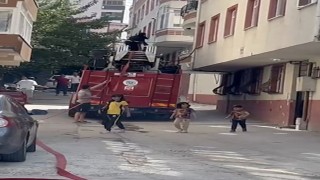 Çamaşır makinesinden çıkan yangına itfaiye müdahale etti