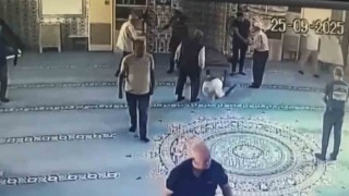 Camide fenalaştı, hastaneye kaldırıldı: O anlar kamerada