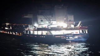 Çanakkale Boğazından geçen genel kargo gemisi makine arızası yaptı