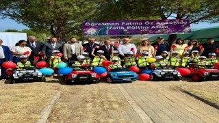 Çinede öğrenciler akülü araçla trafik kurallarını uygulamalı öğrenecek