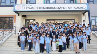 Cizrede ilk ders zili çaldı, 46 bin 349 öğrenci ders başı yaptı