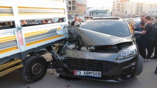 Cizrede maddi hasarlı zincirleme kaza