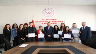 Çocuk Hakları İl Komitesi üyelerine teşekkür belgeleri takdim edildi