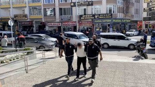 Çorumda petshop dükkanındaki cinayetle ilgili 3 zanlı tutuklandı