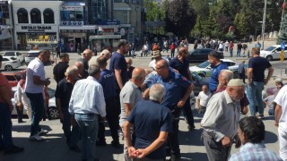 Cuma namazı çıkışı kayınbiradenini bıçakladı