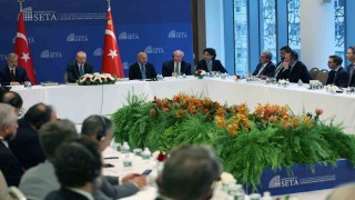 Cumhurbaşkanı Erdoğan,  SETA eşgüdümünde ABDli düşünce kuruluşu temsilcileriyle bir araya geldi