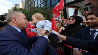 Cumhurbaşkanı Erdoğana Türkevinde coşkulu karşılama