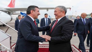 Cumhurbaşkanı Yardımcısı Yılmaz, Kırgızistan Cumhurbaşkanı Caporov ile görüştü
