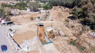 Depremde Yıkılan Bölge Yeniden İnşa Ediliyor