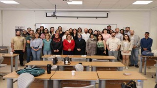 Dijital Görünürlük Atölyesi HKÜ Design Akademide gerçekleştirildi