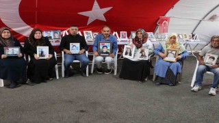 Diyarbakır anneleri evlat nöbetine kararlılıkla devam ediyor