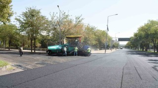Diyarbakırda 11 kilometrelik 11 cadde ve bulvara 30 bin ton asfalt serildi