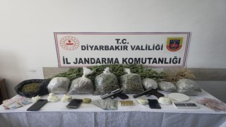 Diyarbakırda 45 kilo esrar ele geçirildi