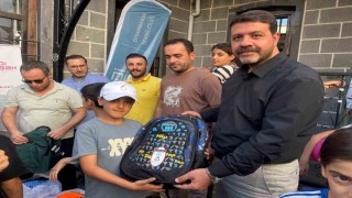 Diyarbakırlı duyarlı iş adamı Bozkuş, öğrencileri unutmadı