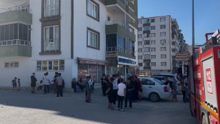 Doğum günü kutlaması binada yangın paniğe neden oldu