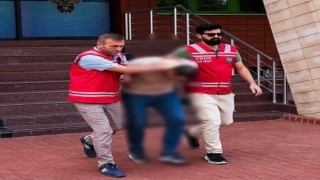 Dolandırıcılık ve tehditten 15 ilde aranan şahıs Ispartada yakalandı