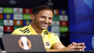 Domenico Tedesco: Cesur ve dominant oynamamız gerekiyor